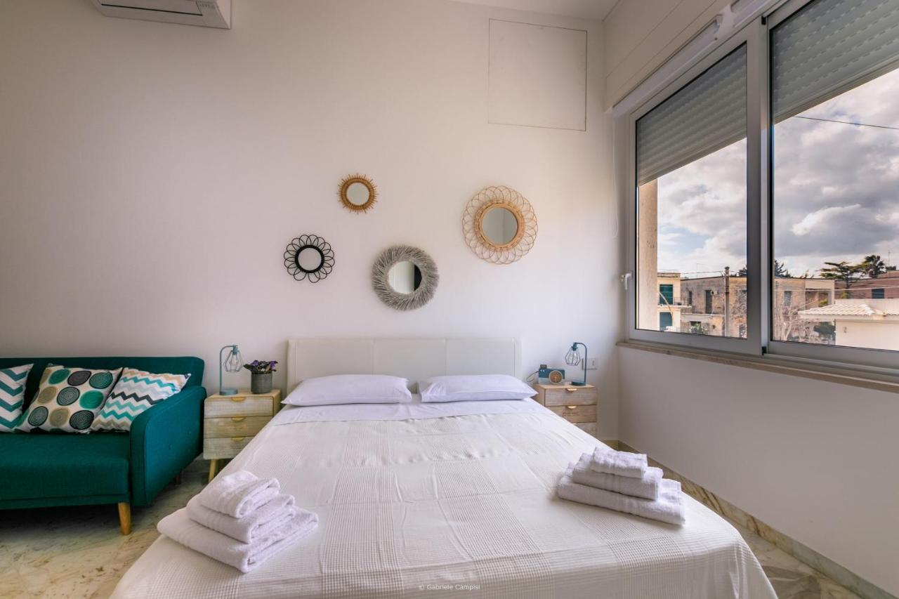 Bed and Breakfast Oniro à Avola Extérieur photo